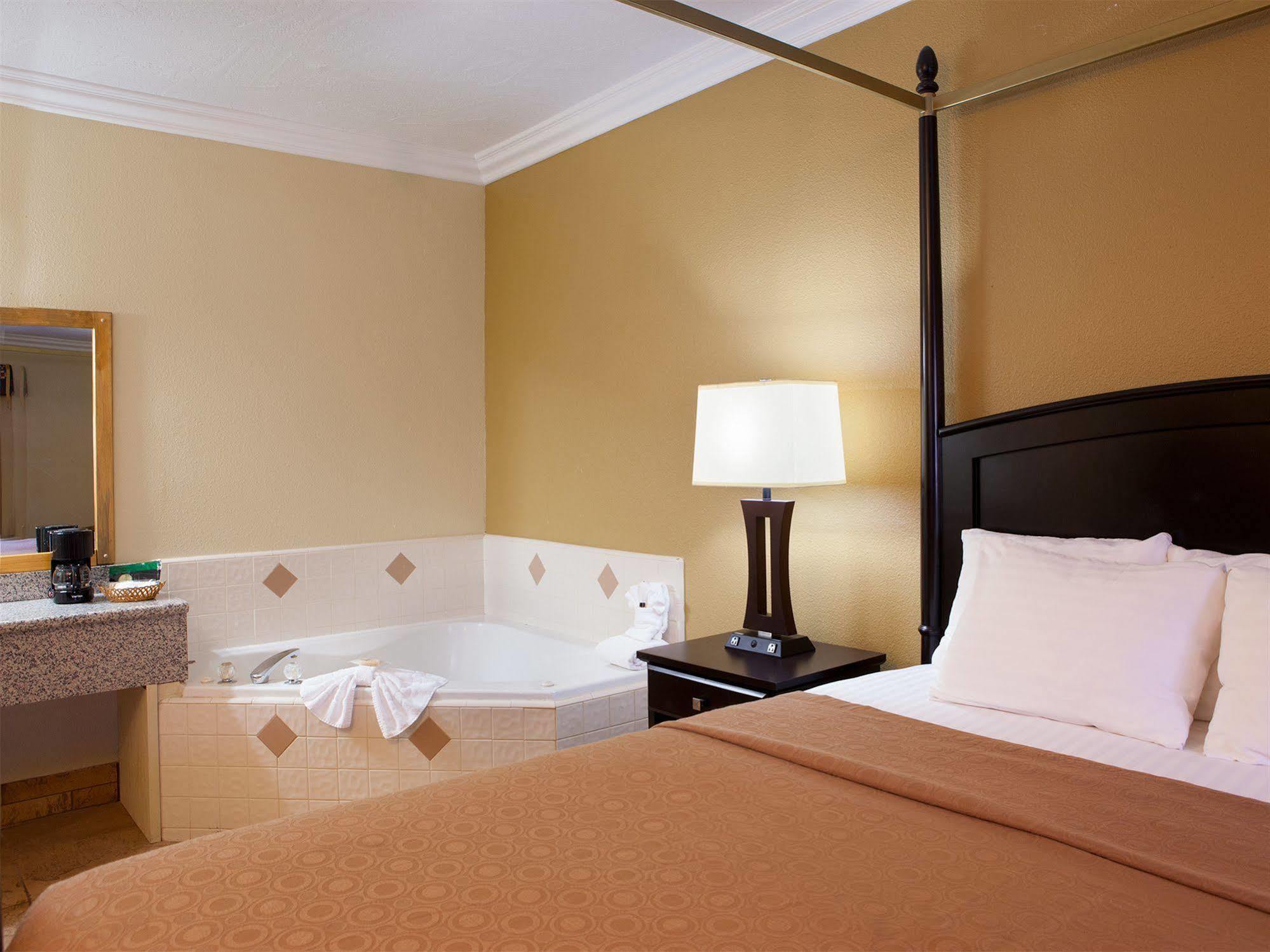 Desert Quail Inn Sedona At Bell Rock Extérieur photo